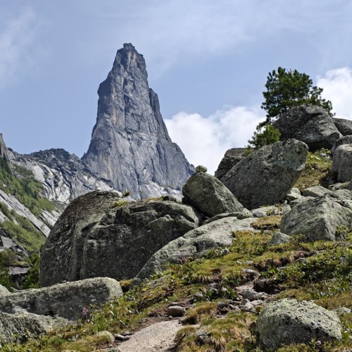 Таёжные водопады парка «Ергаки»: треккинг налегке с ночёвками в палатках