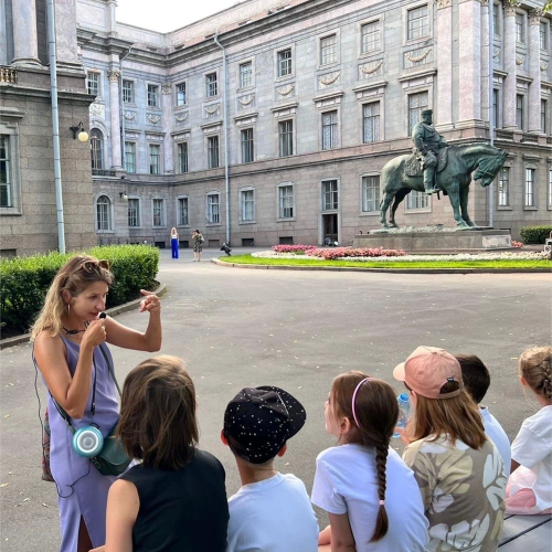 Детская экскурсия «Здравствуй, друг Петербург!»