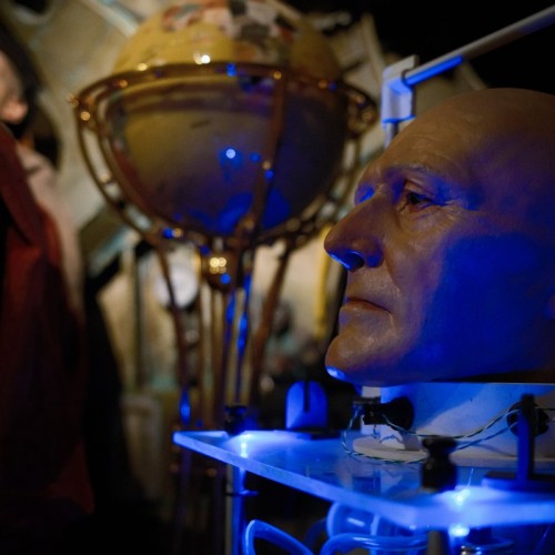 По инсталляции «Авторский стиль» в Петербурге — в мир учёных и творцов