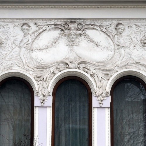 Яркий модерн Москвы