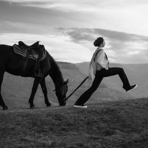 Фотопроект с лошадьми в стиле VOGUE — в Кисловодске