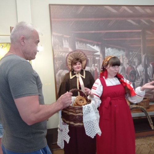 Выходные по-купечески с мастер-классами, светским приёмом и чаем из самовара: из Москвы в Торжок