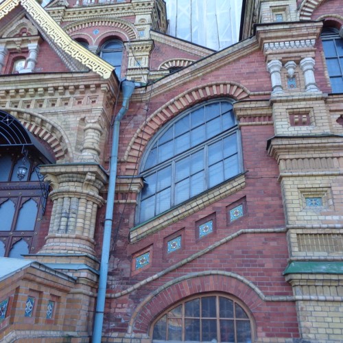 Уютный город Петергоф