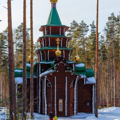 За Екатеринбургом: Романовы, две части света и подводная лодка