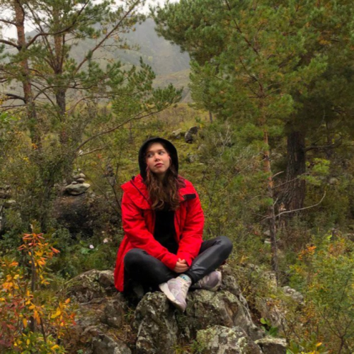 Возрождающая сила Алтая: ретрит-тур в женской компании