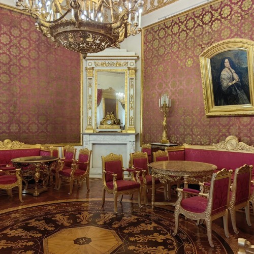 Юсуповский дворец: парадные залы, жилые покои и убийство Григория Распутина