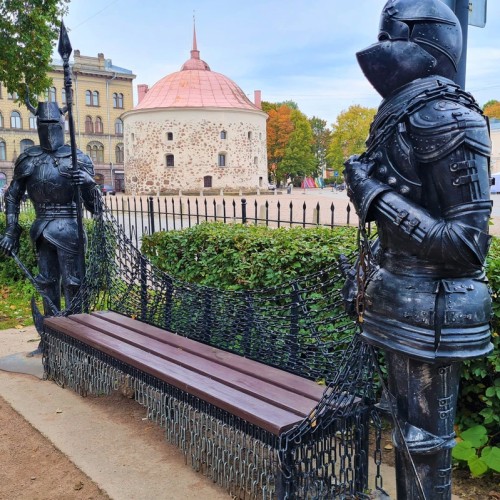 Средневековый Выборг, воинственный Кронштадт и величественный Санкт-Петербург