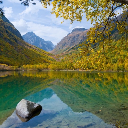 Треккинги на Домбае с проживанием в гостинице: Бадукские озёра, водопады и каньон Чёртова мельница