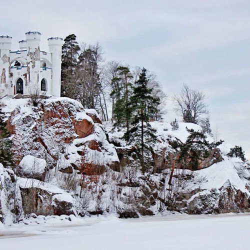 Из Петербурга в Выборг: поездка с краеведом