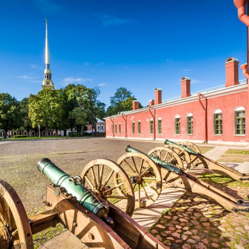 Петропавловская крепость: экскурсия в небольшой группе (билеты включены)