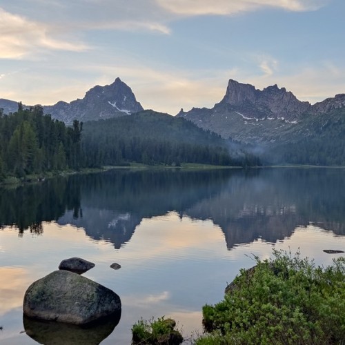 Сокровища природного парка «Ергаки»: треккинг с рюкзаками и ночёвками в палатках