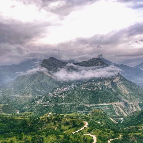 Два сердца Кавказа: Дагестан и Чечня