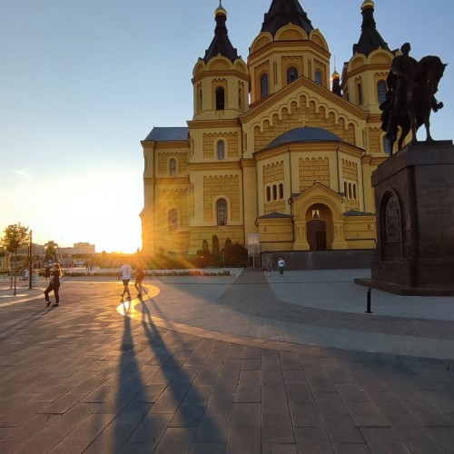 Знакомство с Нижним Новгородом и трапеза по-купечески