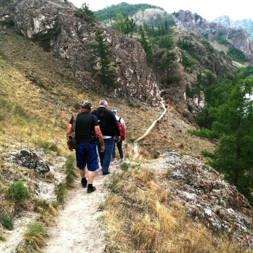Летний лагерь для взрослых с палатками, баней, походом, сплавом, КВН (всё включено)