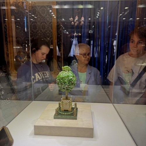 Шуваловский дворец и коллекция Фаберже