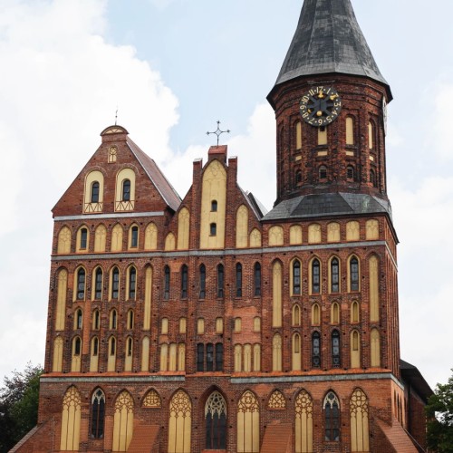 Значимые города и курорты региона: Балтийск, Светлогорск, Зеленоградск, Янтарный, Куржская коса