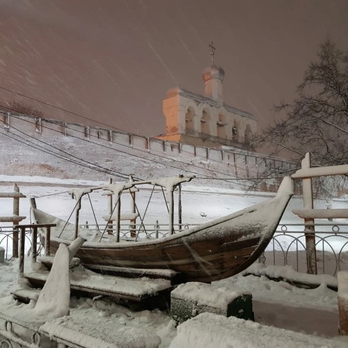 Два центра Великого Новгорода: кремль и Ярославово дворище