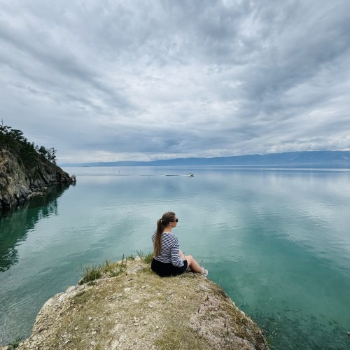 Летний Байкал: Листвянка и Ольхон, водные прогулки и КБЖД, музеи и треки по мысам