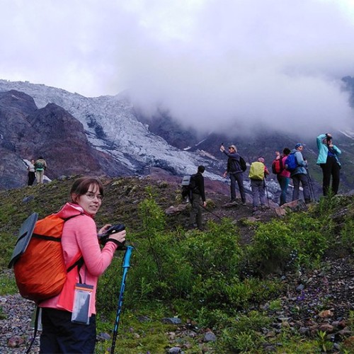 Треккинг в Цейском ущелье налегке с проживанием в гостинице (всё включено)