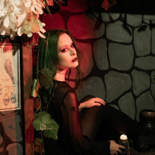 Петербург: фотосессия в «Тайной комнате»