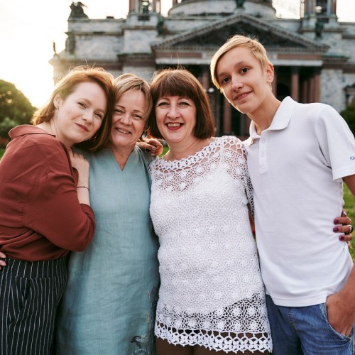 Семейная фотопрогулка по центру Петербурга