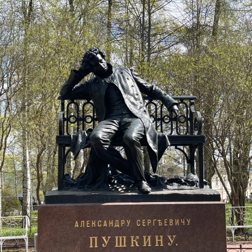 Пушкин, Павловск и Гатчина — знаменитые пригороды Петербурга