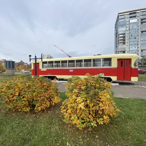 По Казани на трамвае и метро