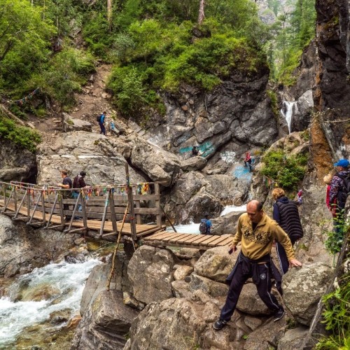 1000 и 1 впечатление на Байкале (всё включено): этнопогружение, кухня, треккинг и необычные локации