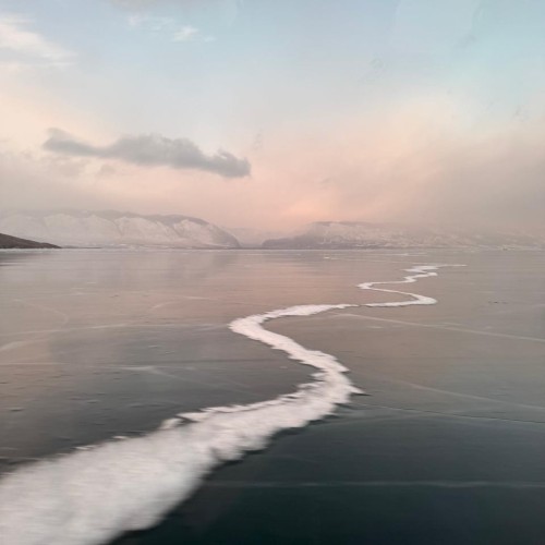 Сказка зимнего Байкала в Листвянке, Ольхоне и Баргузинском заливе: два берега священного моря