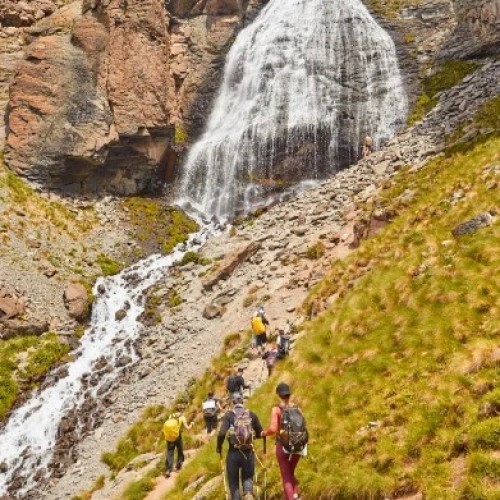 Комфортный треккинг в Приэльбрусье в мини-группе