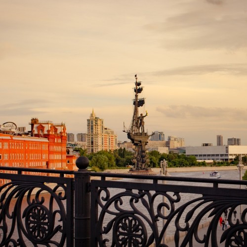 Таинственная Москва: панорамная экскурсия с гаданием и чаем