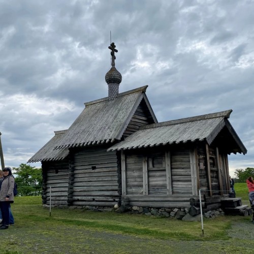 Экспресс-тур по Карелии: Петрозаводск, Кижи, Марциальные воды и природные чудеса