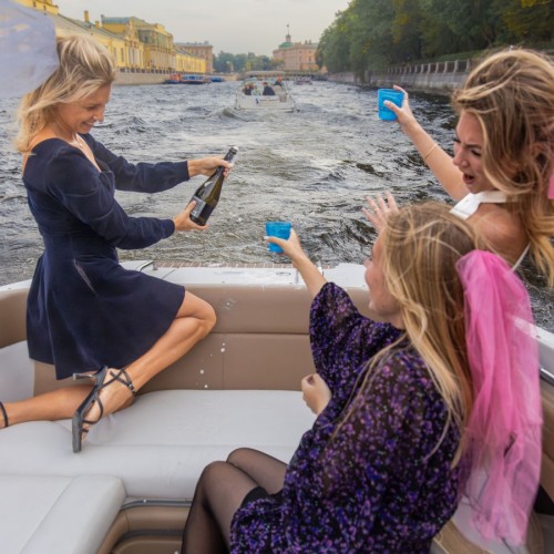 Party-trip — ваш личный праздник на катере!