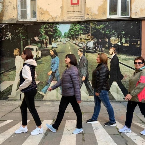 Ленинград — город рока (на автомобиле)