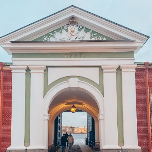 Петропавловская крепость, её история и быт