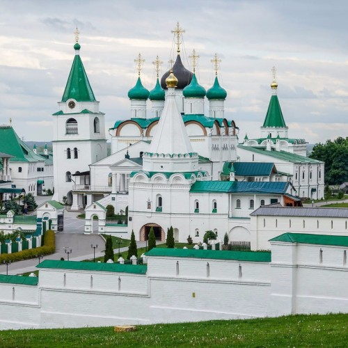 Нижний Новгород От и До: на машине и пешком
