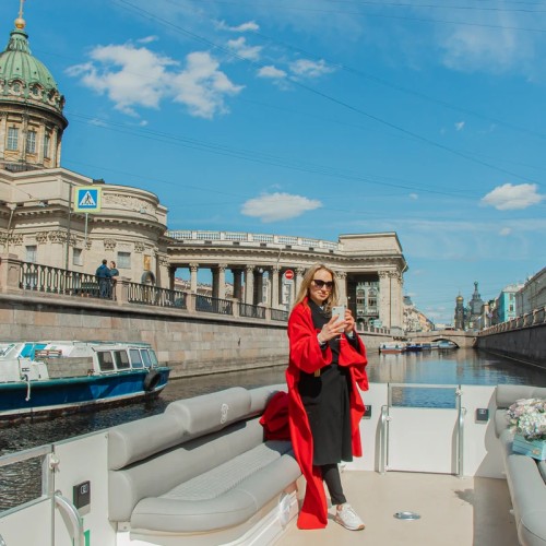 Индивидуальная водная прогулка по Петербургу + выстрел петропавловской пушки