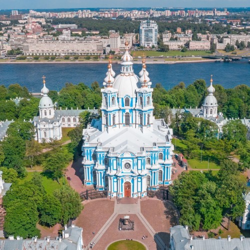 Добро пожаловать в Петербург!