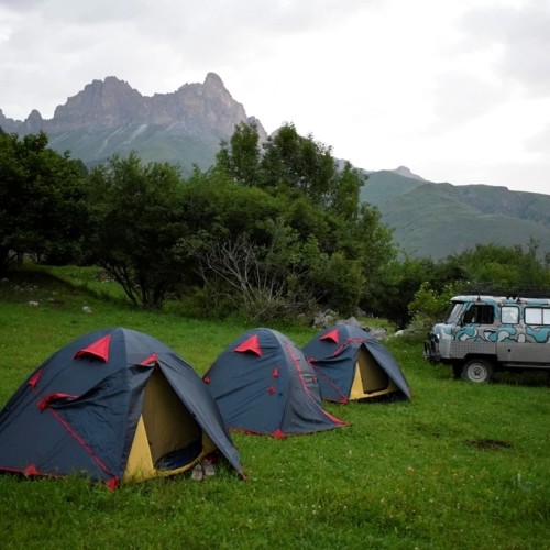 Россыпь цветов и мириады звёзд: астропоход в сердце гор (мини-группа)