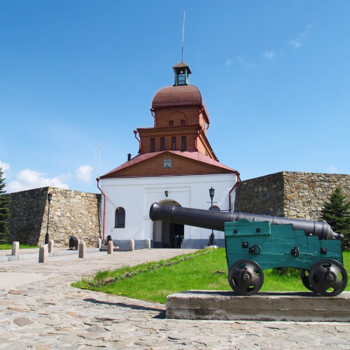 Большое путешествие по Сибири: 3 области, малые народы, великие умы и промышленная мощь