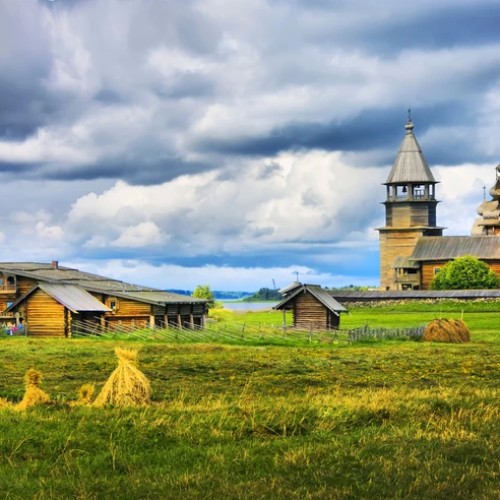Популярная Карелия: топовые места и отдых в глэмпинге на берегу Ладоги
