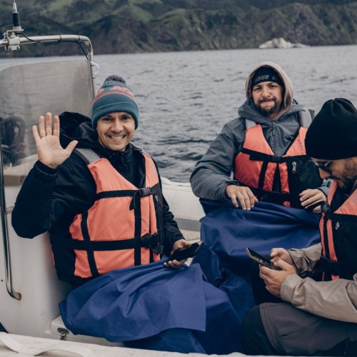 Океан впечатлений на Камчатке с фотографом: треккинги, спа, обед с видом на горы и ночь в глэмпинге