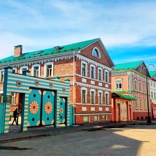 Казань — место встречи двух миров