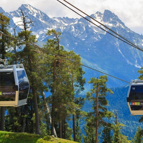 Всё лучшее на Кавказе — для вас: топ-локации, кухня, отдых на источниках, конная прогулка, рыбалка