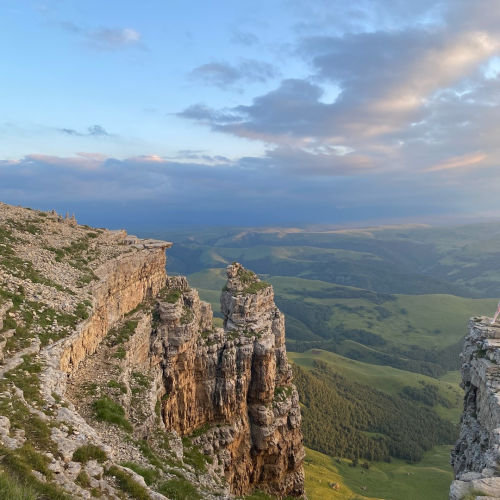 Домбай и Приэльбрусье на внедорожнике (мини-группа)