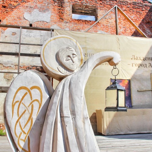 Лучшие впечатления от Карелии: крепость, водопады, хаски и музей в скале