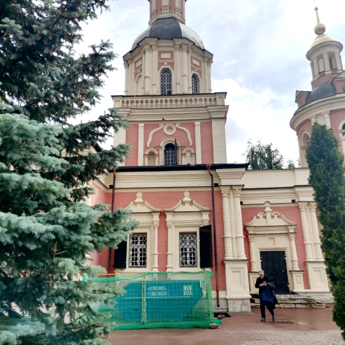 Романтика и экология усадьбы Свиблово в Москве