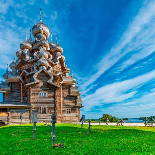Деревянное кольцо Карелии и храмы без гвоздей — из Санкт-Петербурга