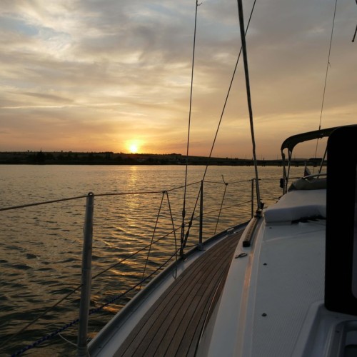 Волгоградское море: по Нижней Волге под парусами