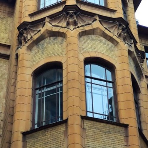 «Другой Петербург»: непарадная история города